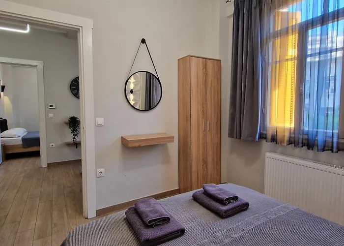 Egnatia Apartman *