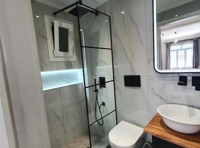 Egnatia Apartment *